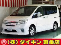 セレナ２．０　ハイウェイスターＶセレクション　ナビＴＶ