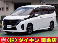 セレナ２．０ハイウェイスターＶ　大画面ナビＴＶ　プロパイロット